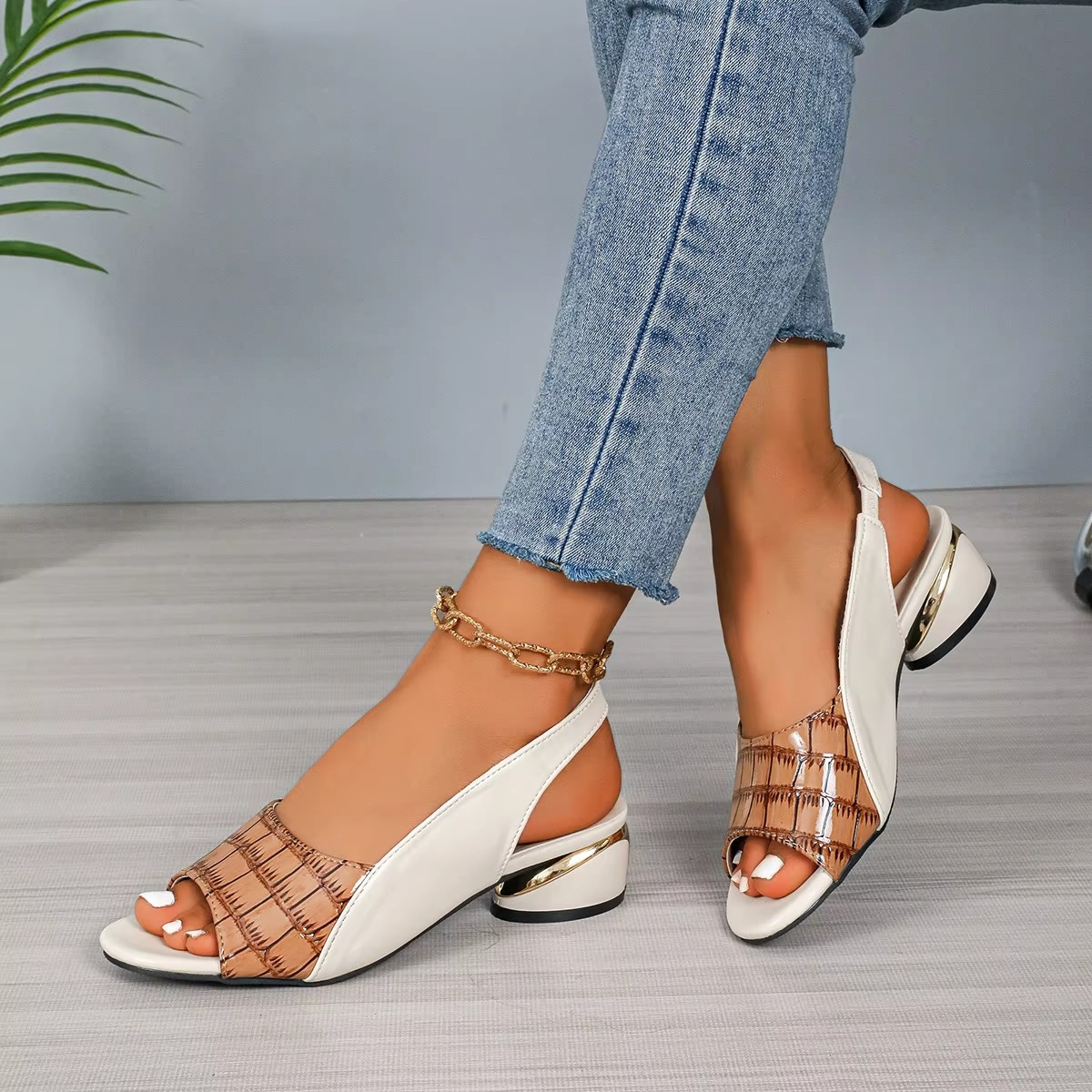 Sandalias de mujer Orlina